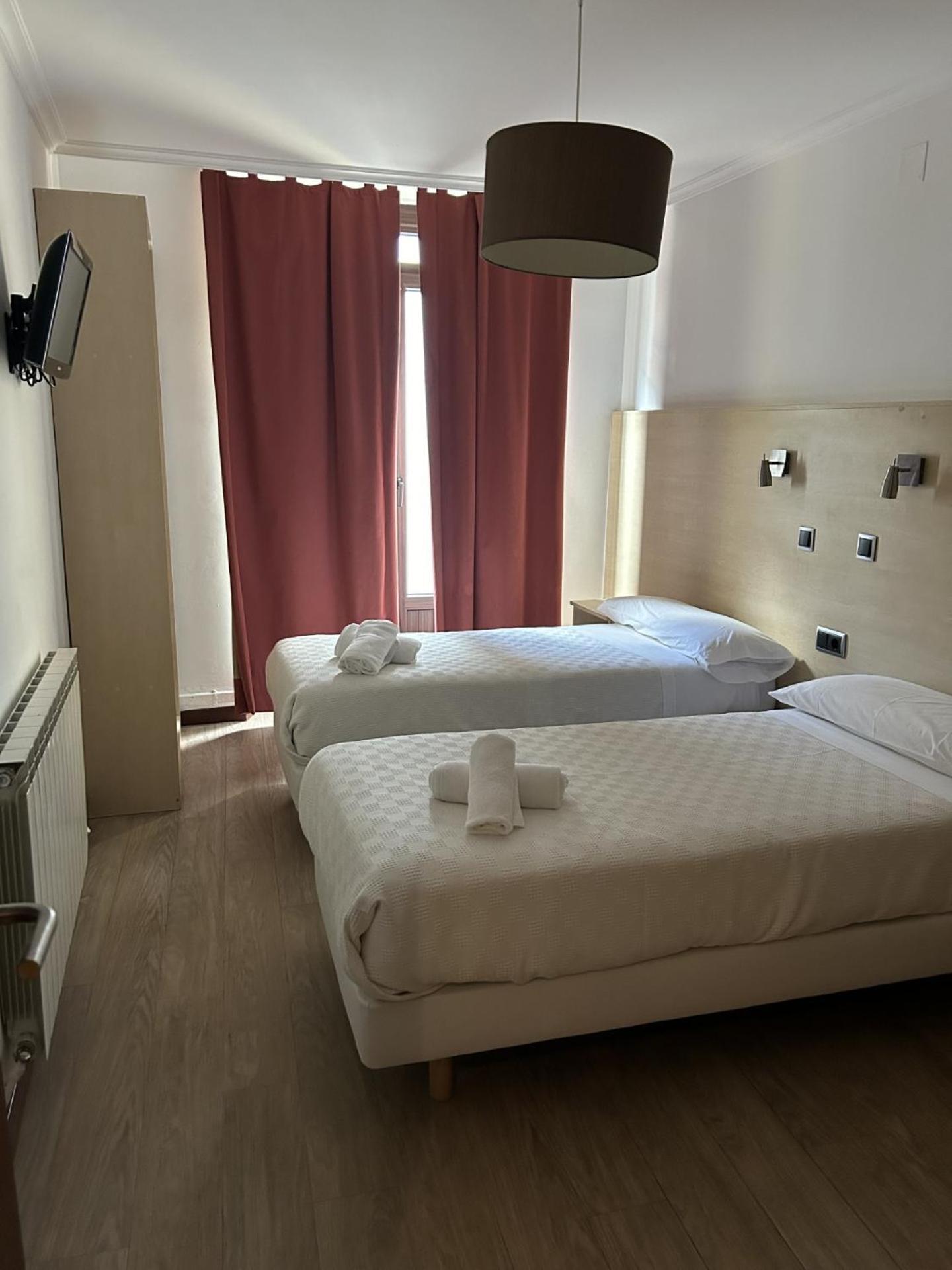Casa Otano Hotel ปัมโปลนา ภายนอก รูปภาพ
