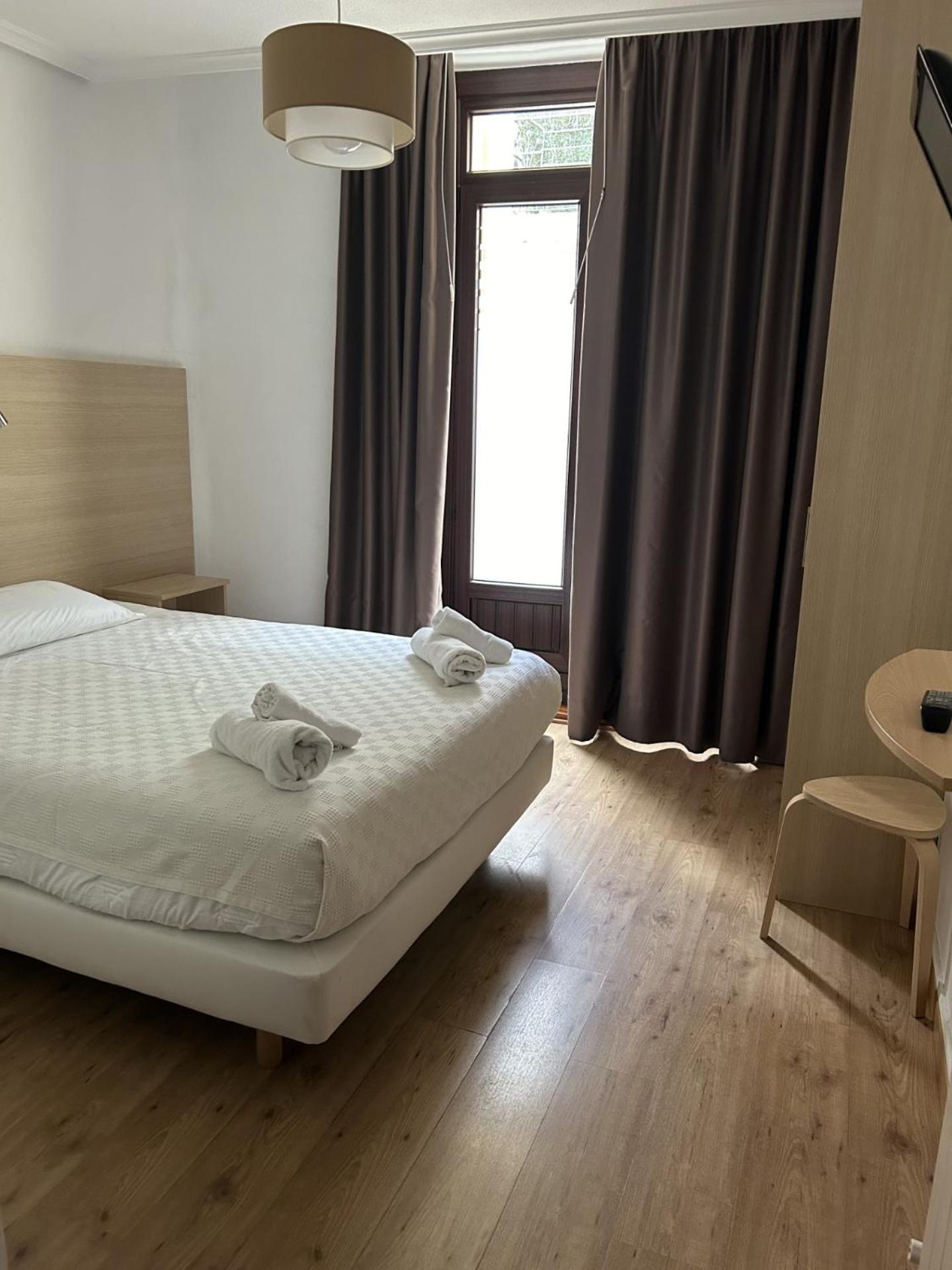 Casa Otano Hotel ปัมโปลนา ภายนอก รูปภาพ