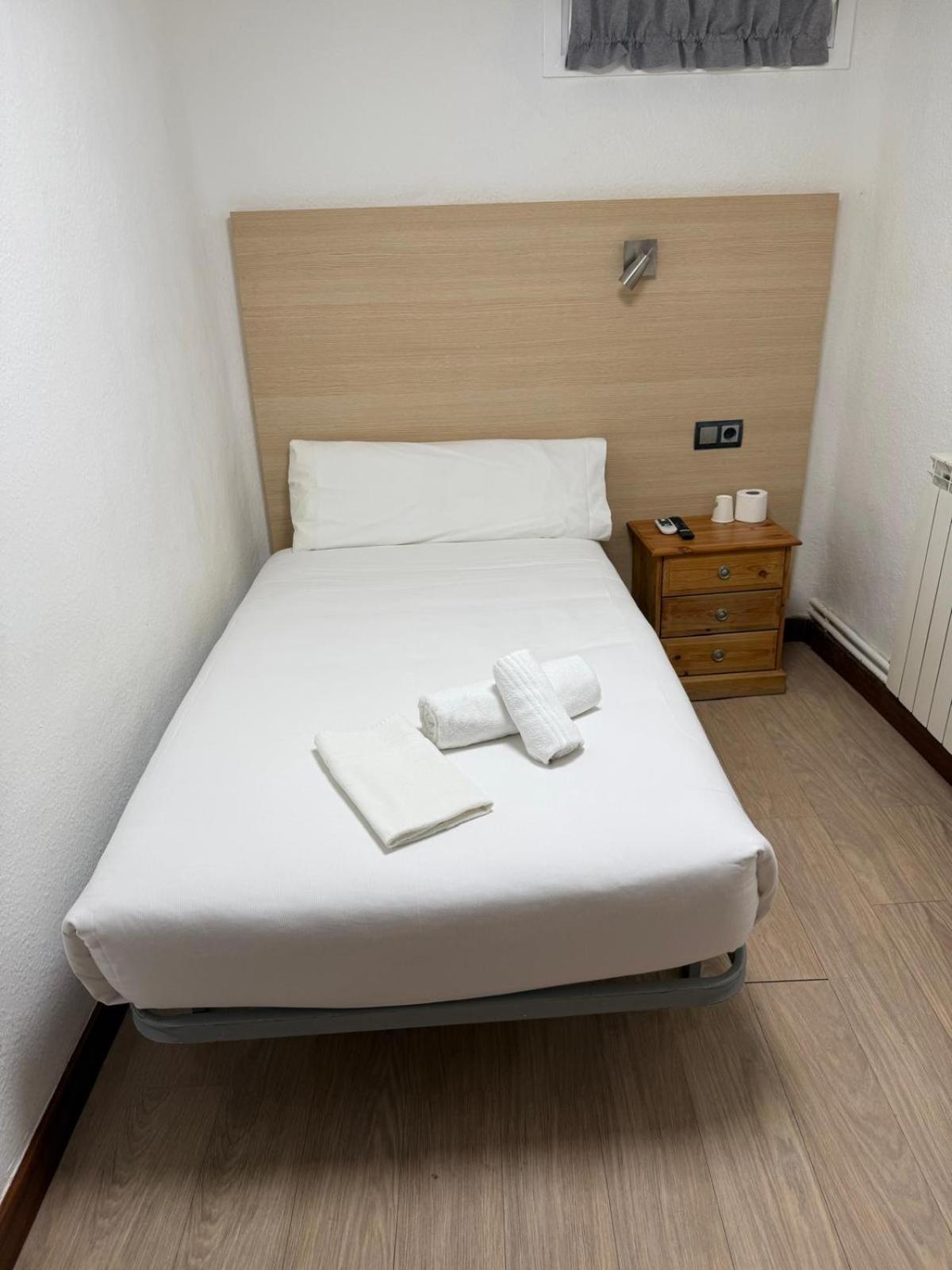 Casa Otano Hotel ปัมโปลนา ภายนอก รูปภาพ